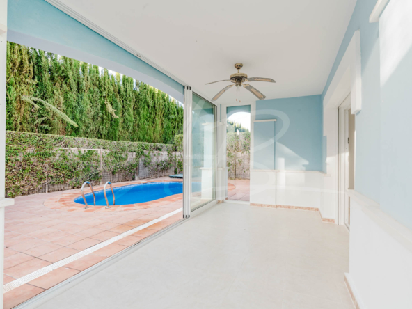 LPXcastaño104_mm1099-02